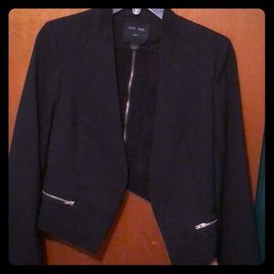 Trendy Black crop blazer